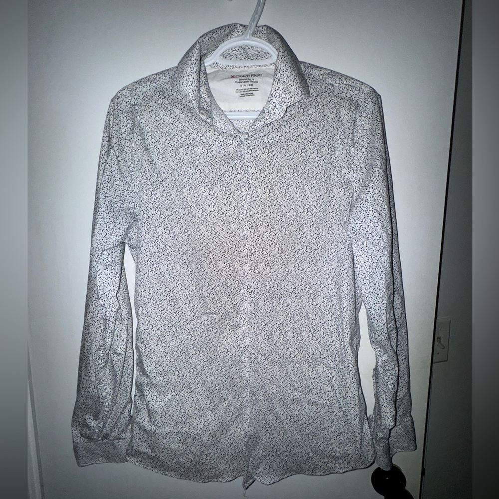Calvin Klein men’s dress shirt